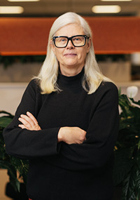 Karolina Antonov